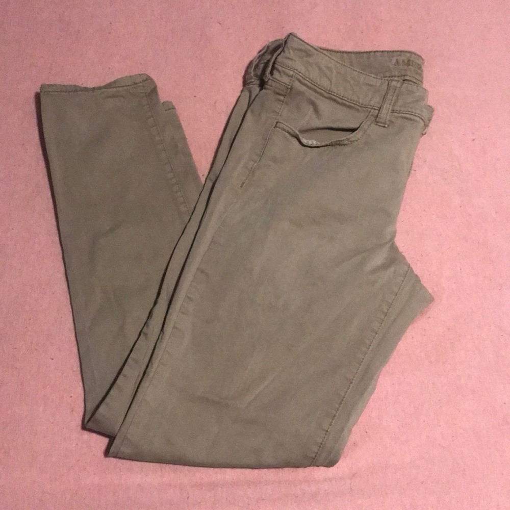 American Eagle khaki Jegging